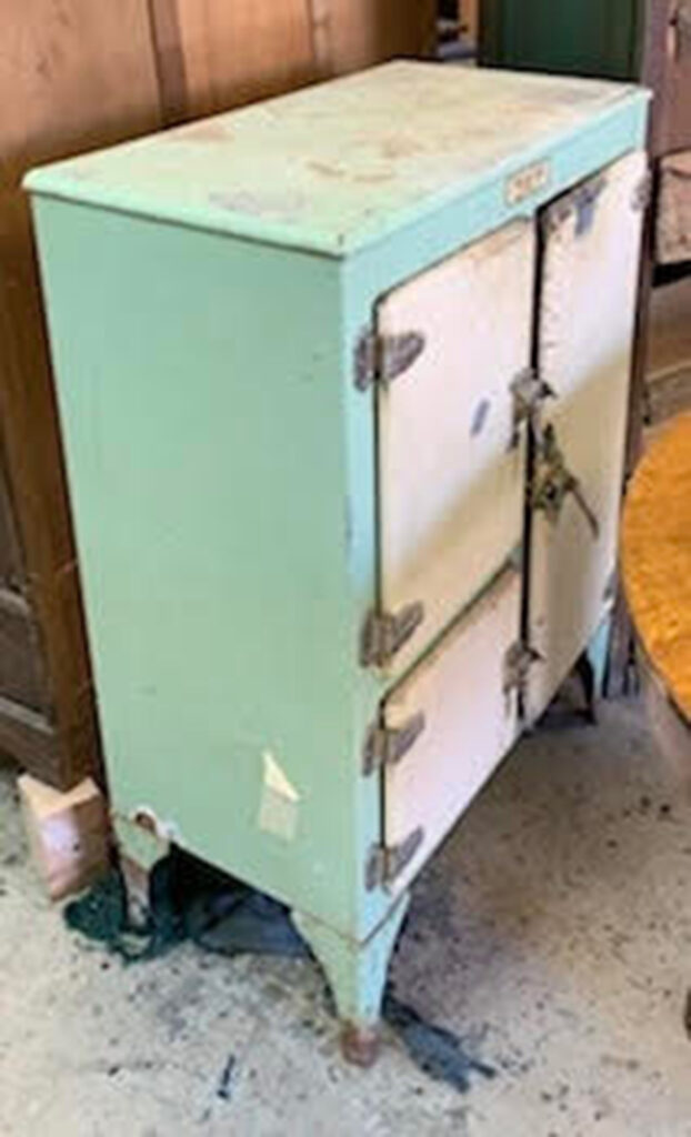 Vintage Polar Ice Box Before Refinish